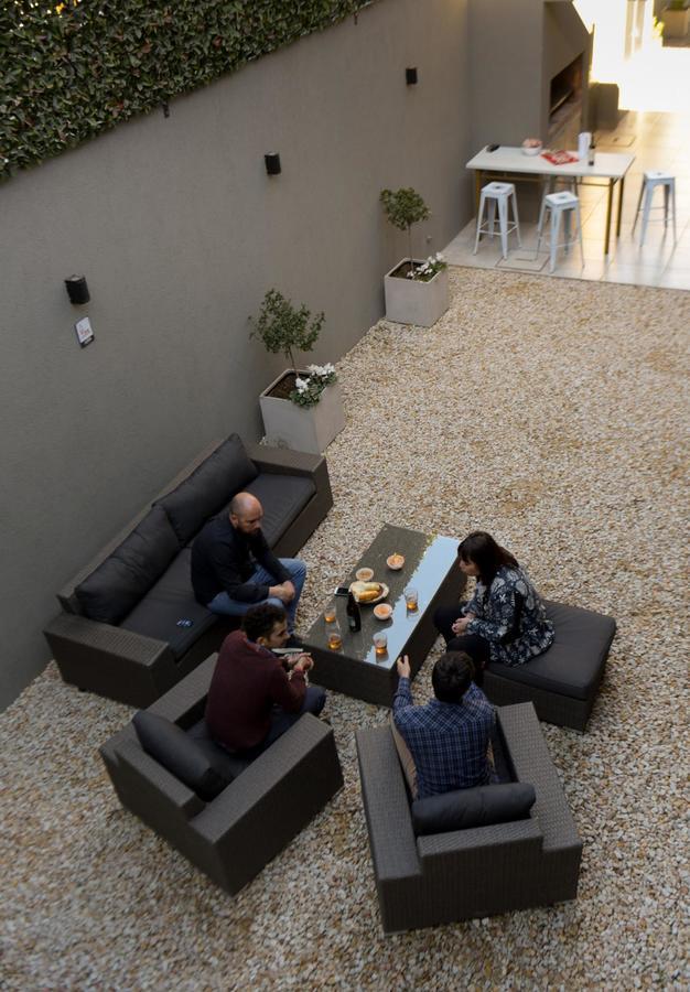 Bernardino Hostel Boutique Neuquén エクステリア 写真